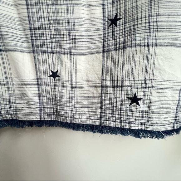 Cloth & Stone Embroidered Stars Plaid Top Raw Hems Button Back Small Cottagecore - Picture 5 of 11